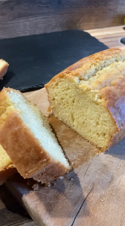 Quatre-Quarts Cake